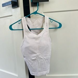 Lululemon Ebb to the Street cropped tank